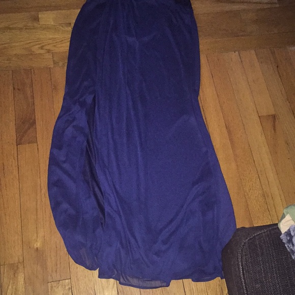 Used once- bridal dress - Picture 3 of 6